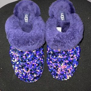 UGG STELLAR SEQUIN SLIPPERS PURPLE 7 WORN ONCE